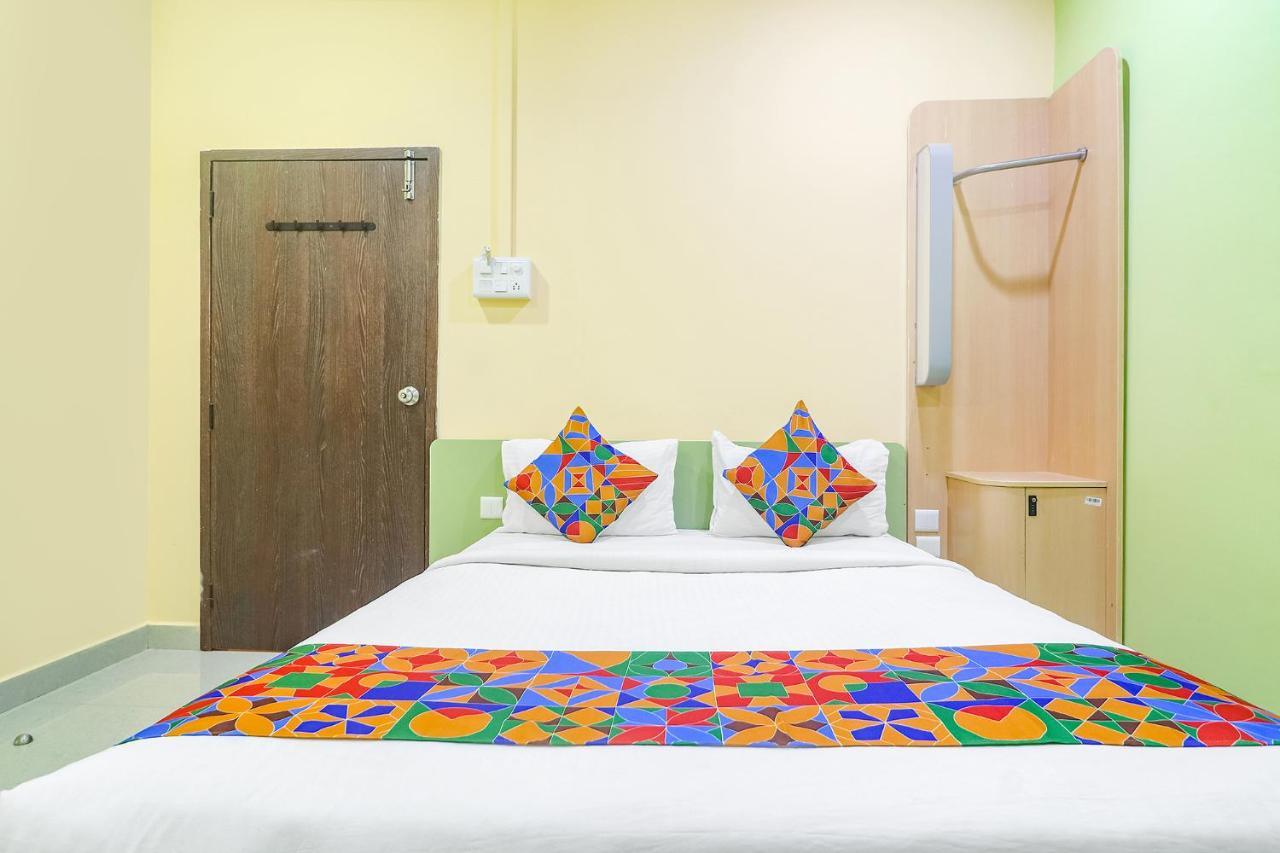 Fabexpress Airport Stay Inn - Nr Hyderabad International Airport, Shamshabad Екстериор снимка