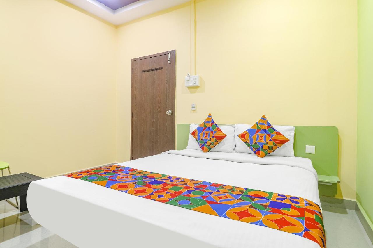 Fabexpress Airport Stay Inn - Nr Hyderabad International Airport, Shamshabad Екстериор снимка