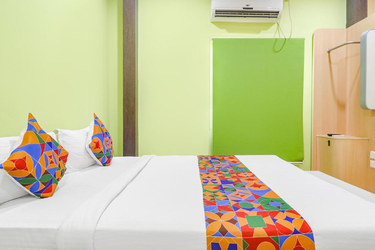 Fabexpress Airport Stay Inn - Nr Hyderabad International Airport, Shamshabad Екстериор снимка