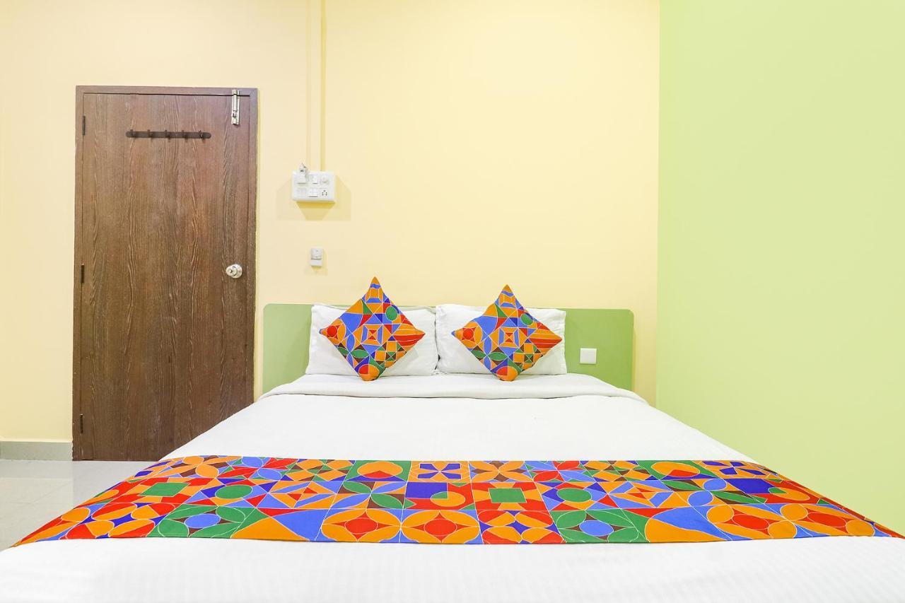 Fabexpress Airport Stay Inn - Nr Hyderabad International Airport, Shamshabad Екстериор снимка