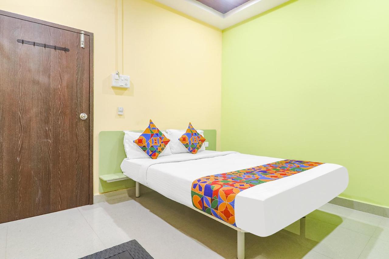 Fabexpress Airport Stay Inn - Nr Hyderabad International Airport, Shamshabad Екстериор снимка